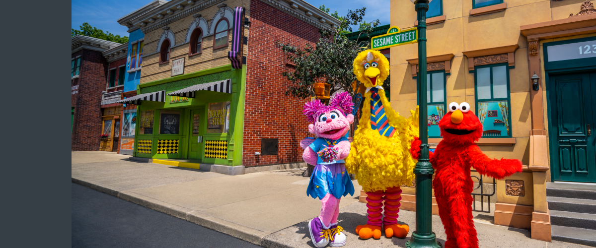Elmo and Friends at sesame place.