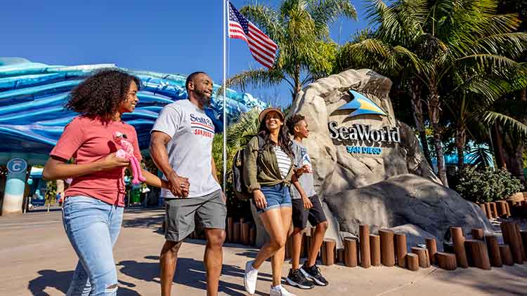 Military family at SeaWorld San Diego entrance