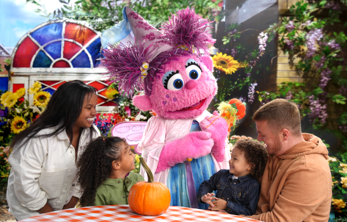 Pumpkin Decorating with Abby Cadabby