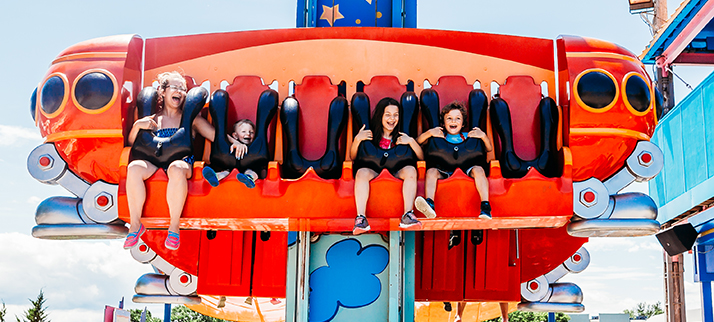 Blast off ride