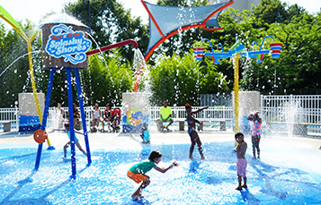 Bert and Ernie's Splashy Shores