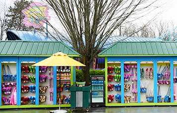 Sesame Souvenirs Cart