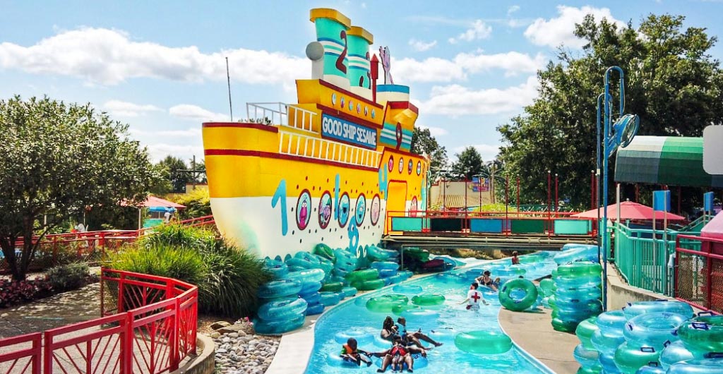 Big Birds Rambling River at Sesame Place