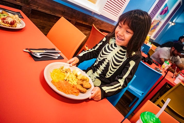 Girl Skeleton Dine