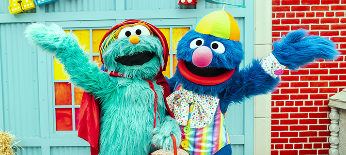 Rosita and Grover during Sesame Place Halloween Spooktacular